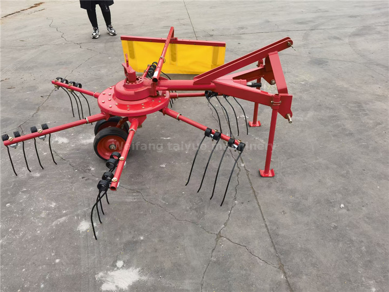 hay rake (3)